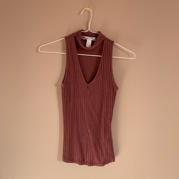 Tank top - Picture 1 of 3